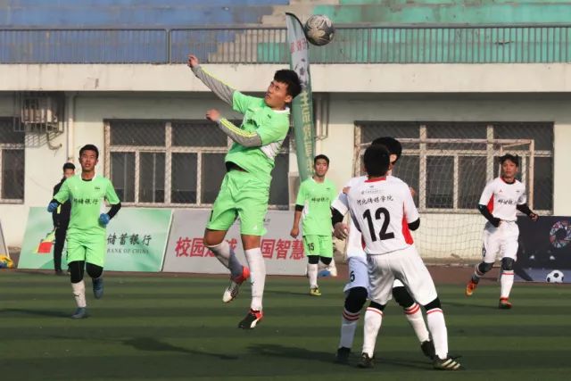 孙铭徽12+10广厦胜广州 王睿泽18分青岛胜福建